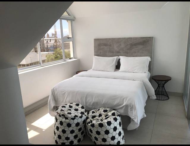 80M² BED & BREAKFAST FOR SALE IN GARDENS